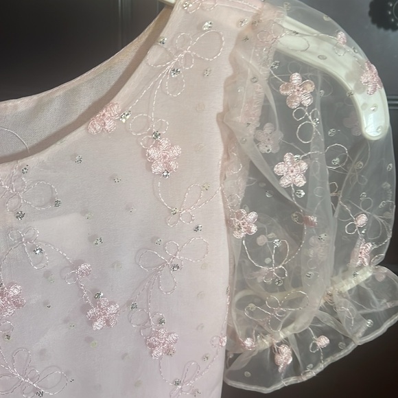 Beautiful girls dress in a size 12..... - Picture 12 of 13